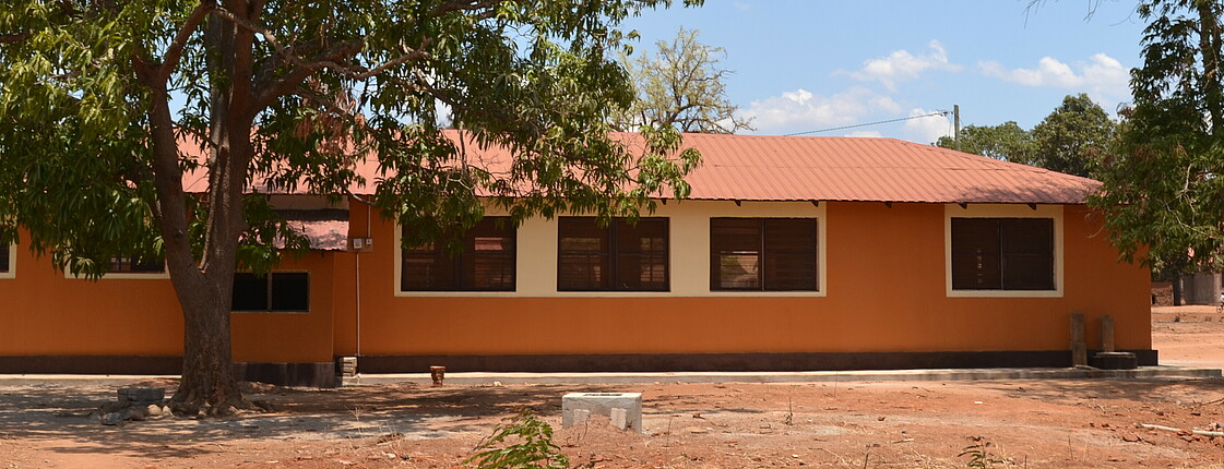 Mamagebäude in Chingulungulu/Tansania